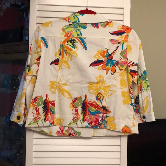 Appleseed’s Summer floral jacket, Petite small. - Picture 2 of 4